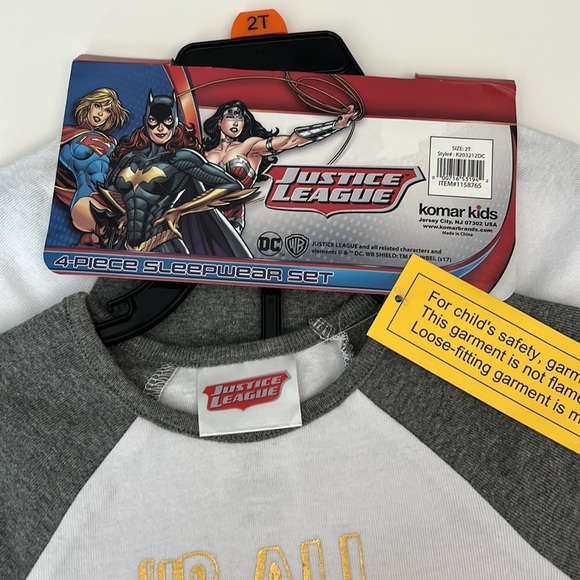 Justice League Little Big Girls 4 piece Sleepwear Pajama Set 2T - Picture 7 of 7